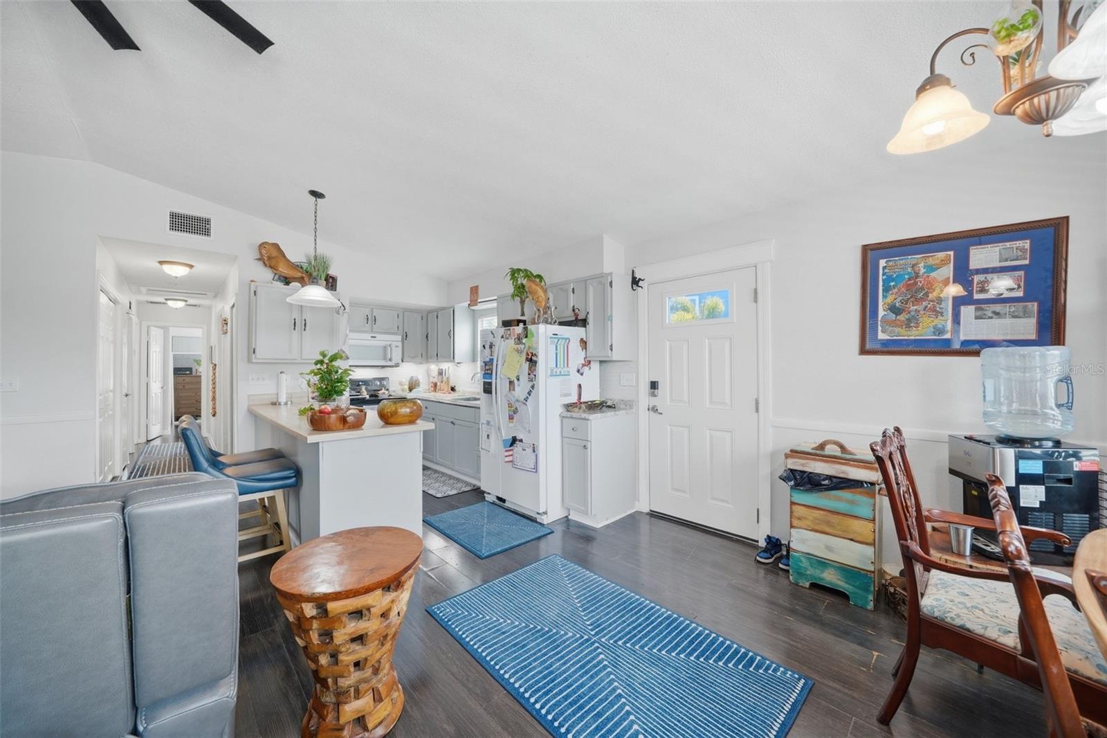 LONE PALM BEACH 3RD ADD - Residential