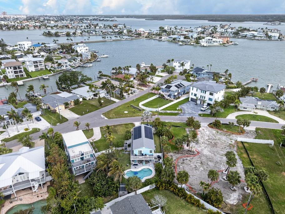 LONE PALM BEACH 3RD ADD - Residential