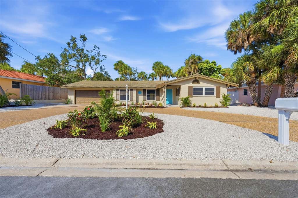 Photo of 782 Birdsong Lane, Sarasota, FL 34242 (MLS # A4697751)