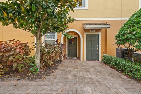 Photo of 8031 Limestone Lane #16-106, Sarasota, FL 34233 (MLS # A4670097)