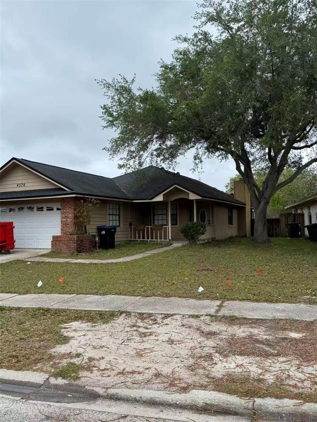 Photo of 4370 Sandhurst Drive, Orlando, FL 32817 (MLS # O6398748)