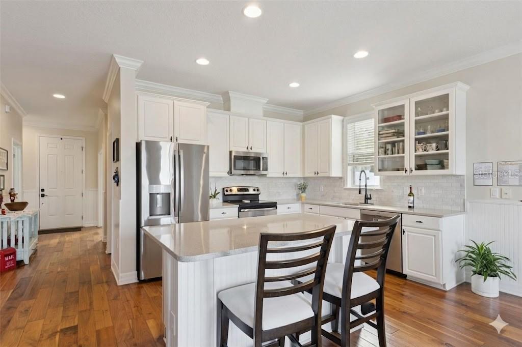 287 FALLEN OAK COURT