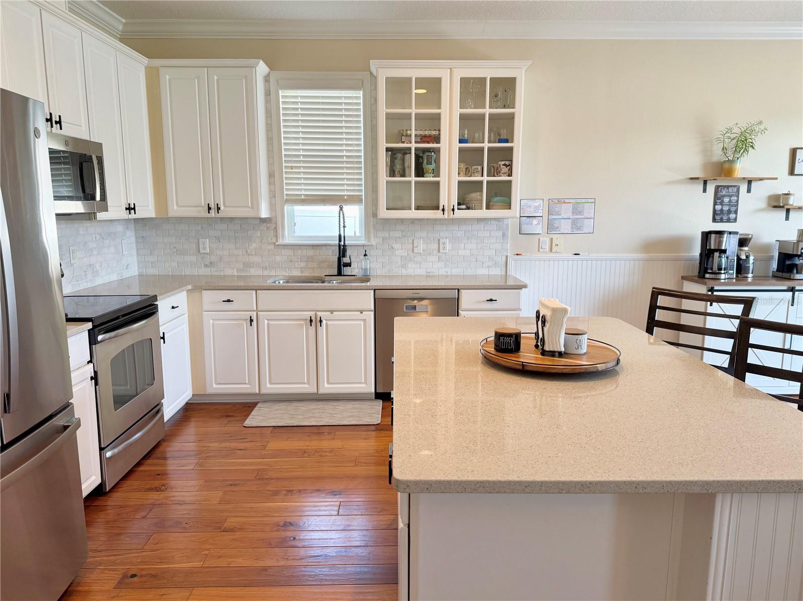 287 FALLEN OAK COURT