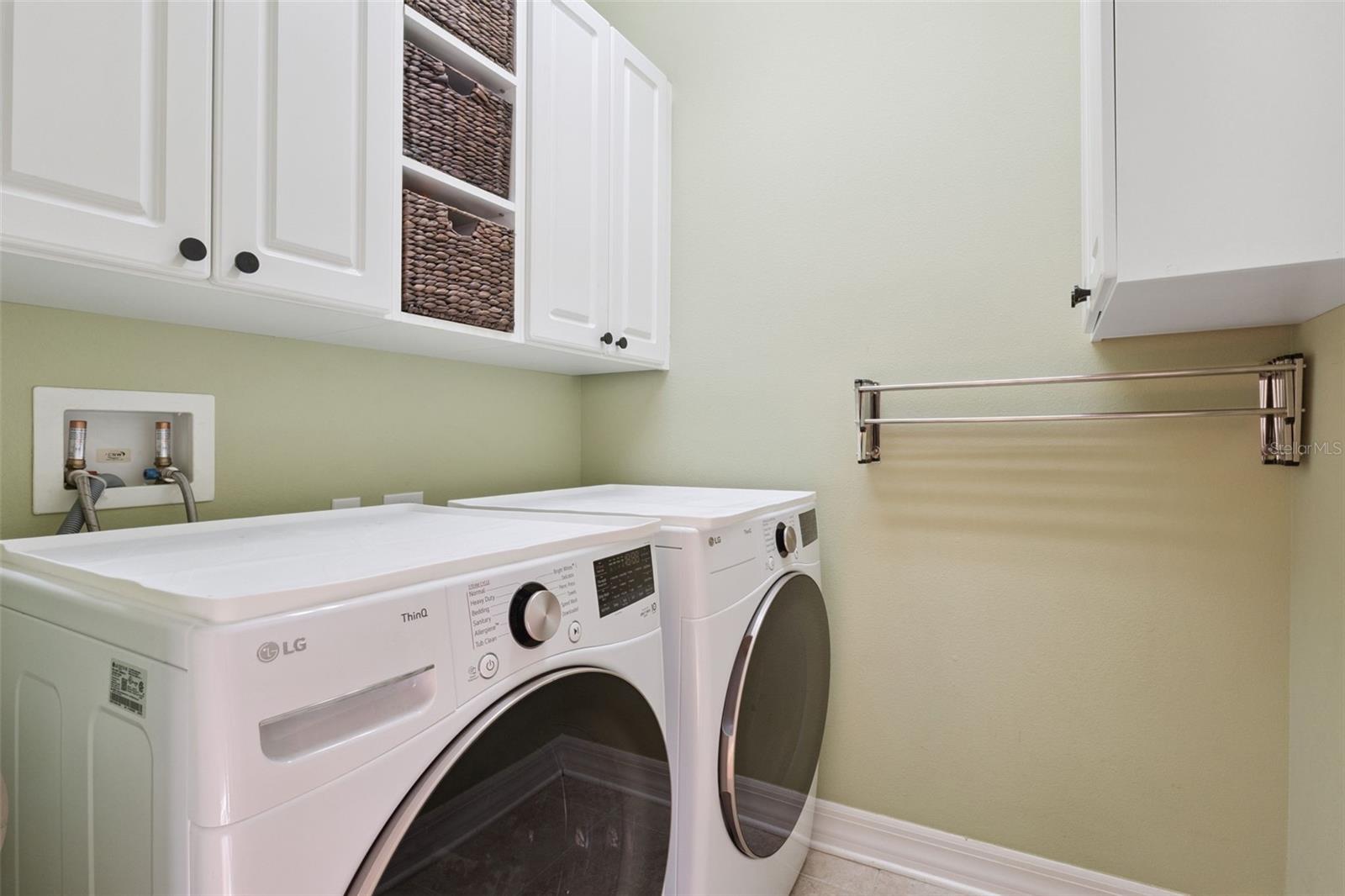 EUSTIS MISTY OAKS - Residential