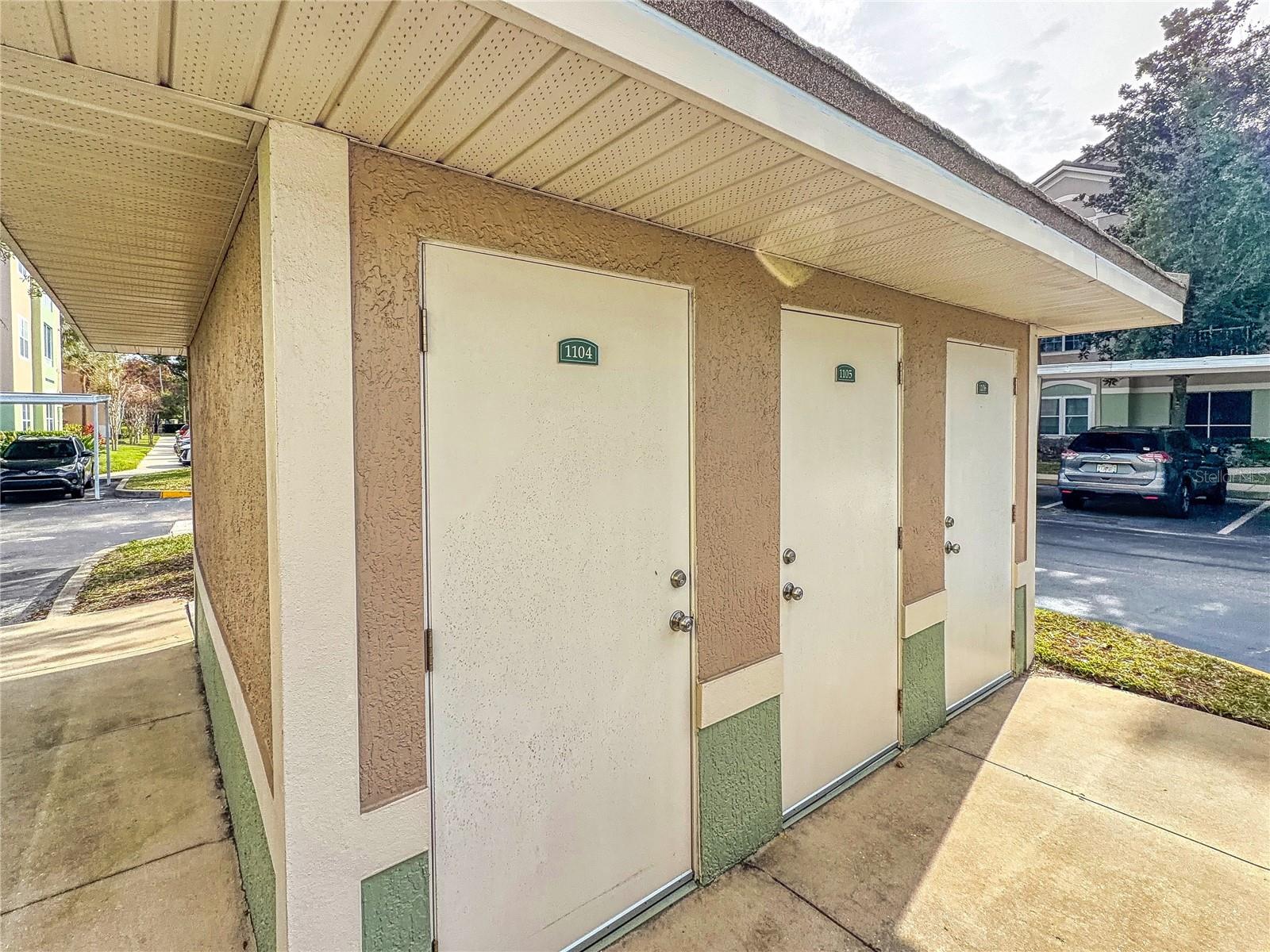 SUMMERGATE CONDO PH 01 5923/0662 - Residential