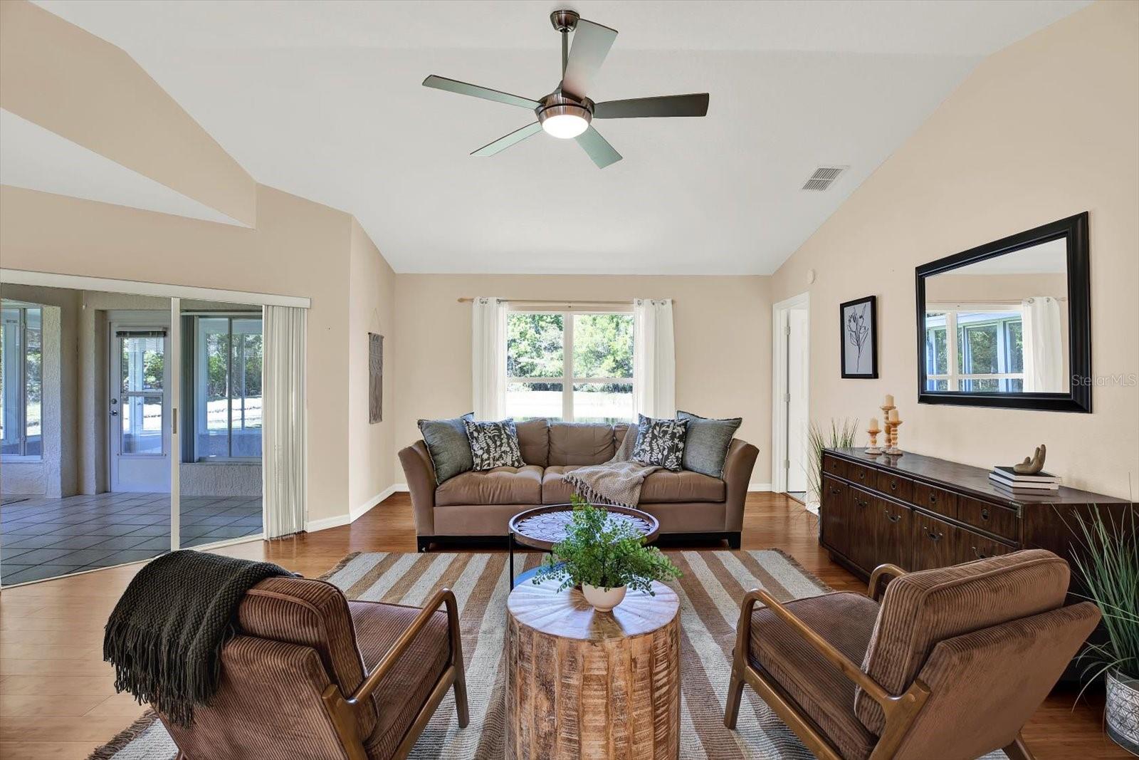 TAMPA BAY GOLF TENNIS CLUB PH 02 - Residential