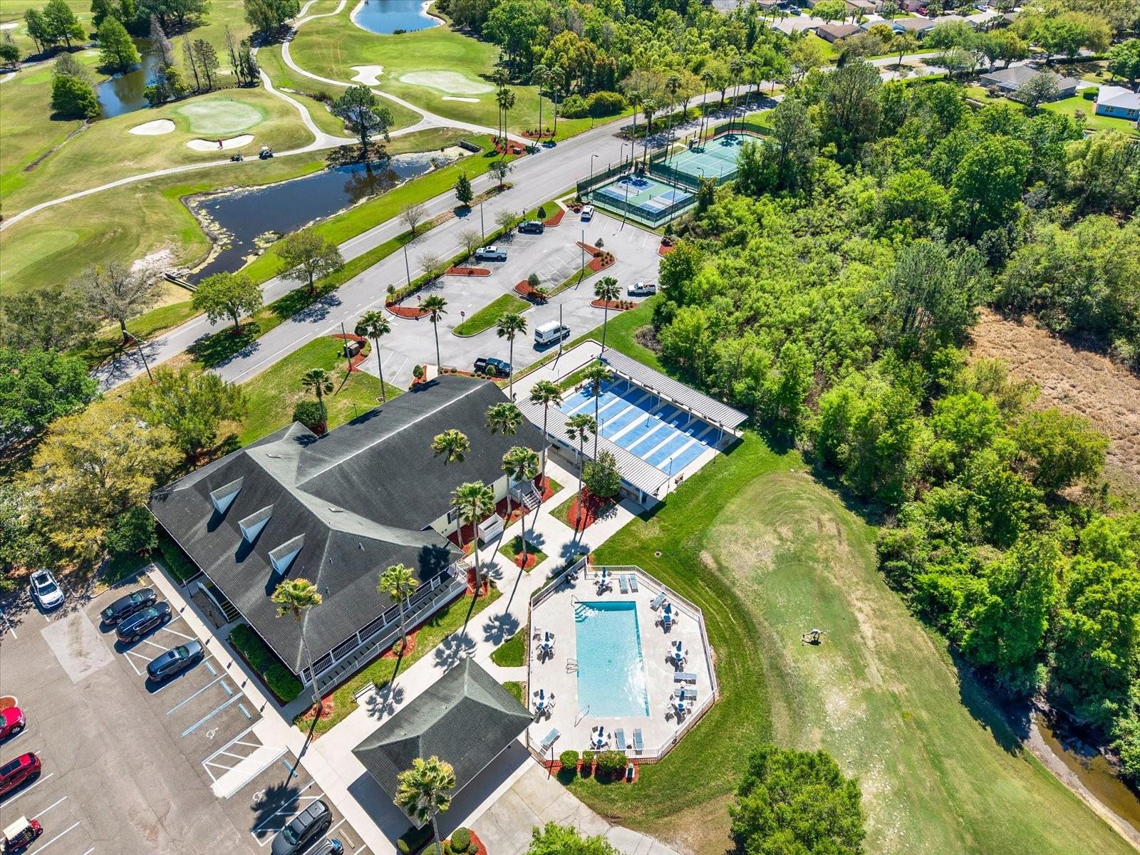 TAMPA BAY GOLF TENNIS CLUB PH 02 - Residential