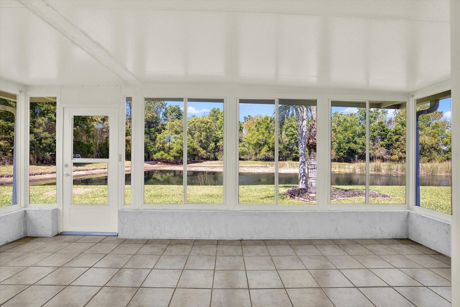 TAMPA BAY GOLF TENNIS CLUB PH 02 - Residential