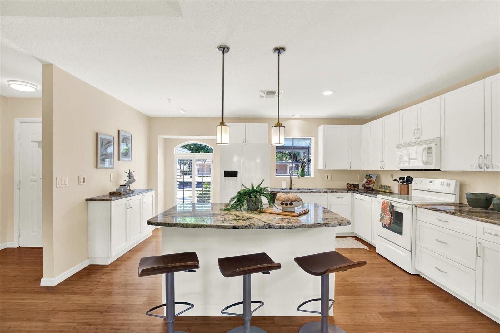 TAMPA BAY GOLF TENNIS CLUB PH 02 - Residential