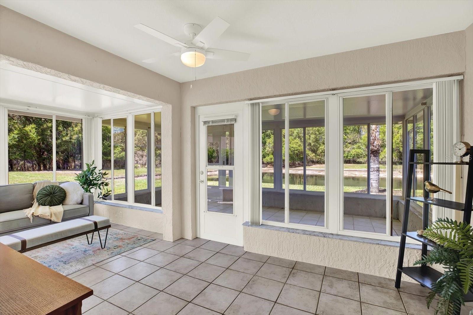 TAMPA BAY GOLF TENNIS CLUB PH 02 - Residential