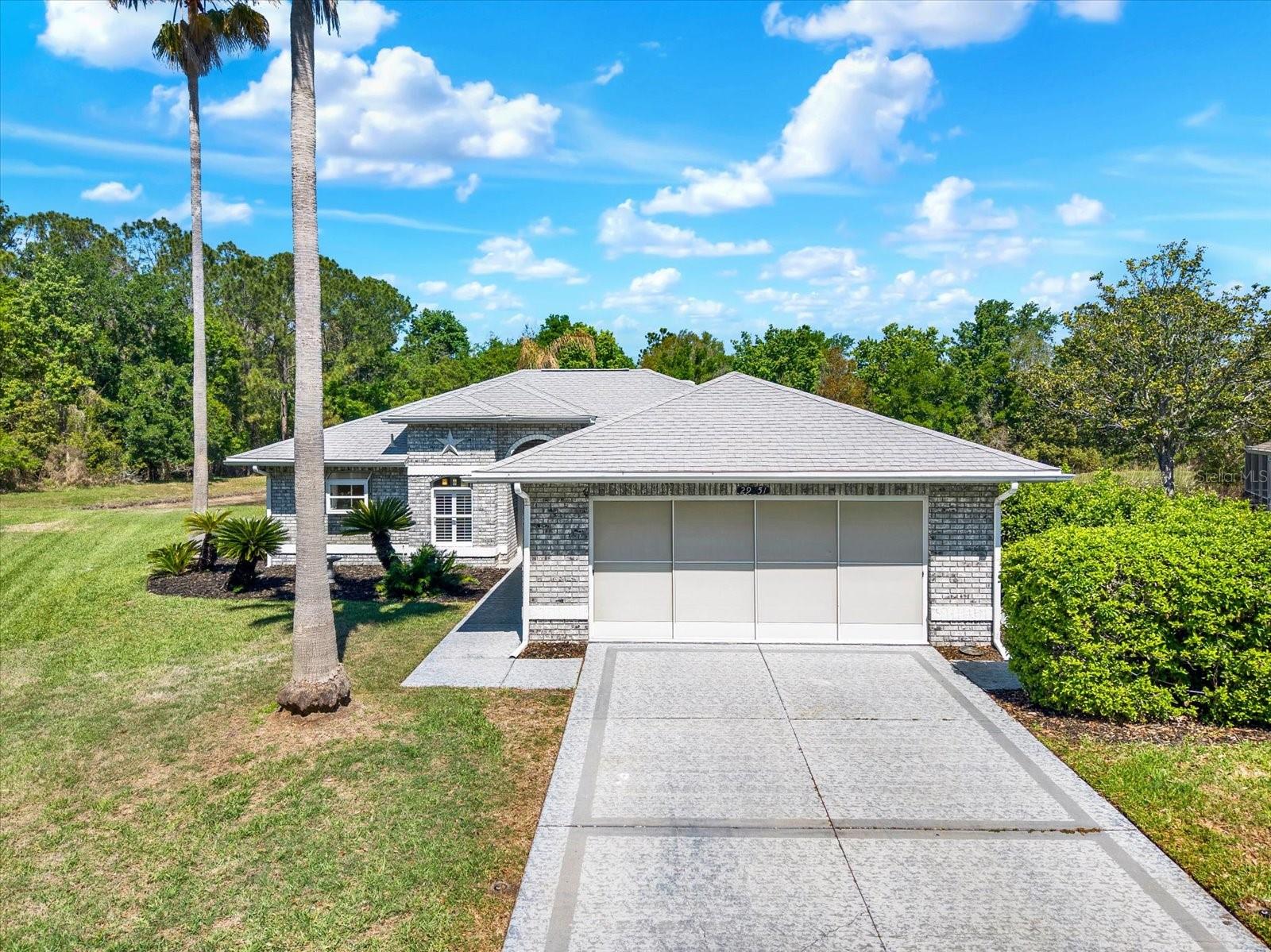 TAMPA BAY GOLF TENNIS CLUB PH 02 - Residential