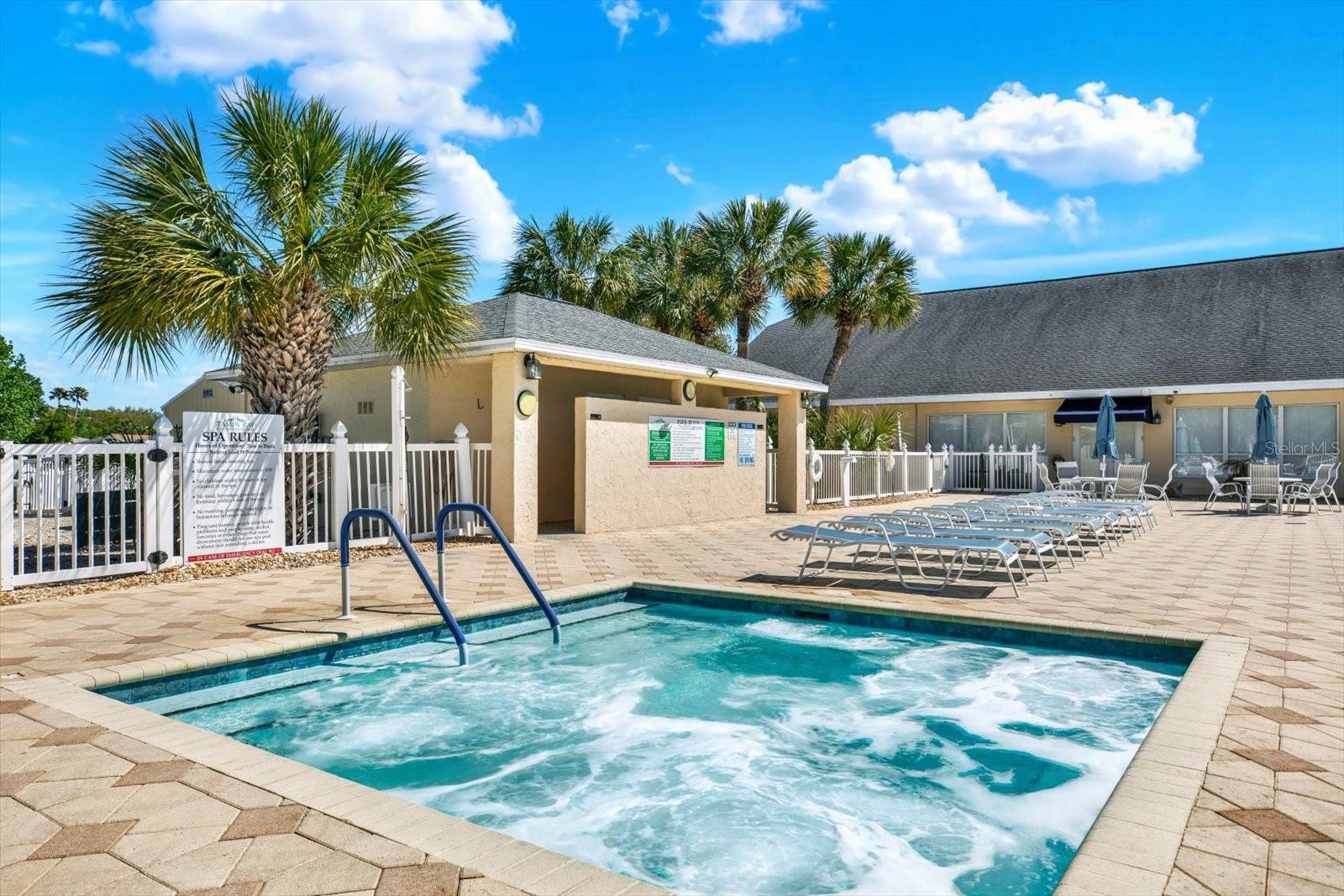 TAMPA BAY GOLF TENNIS CLUB PH 02 - Residential