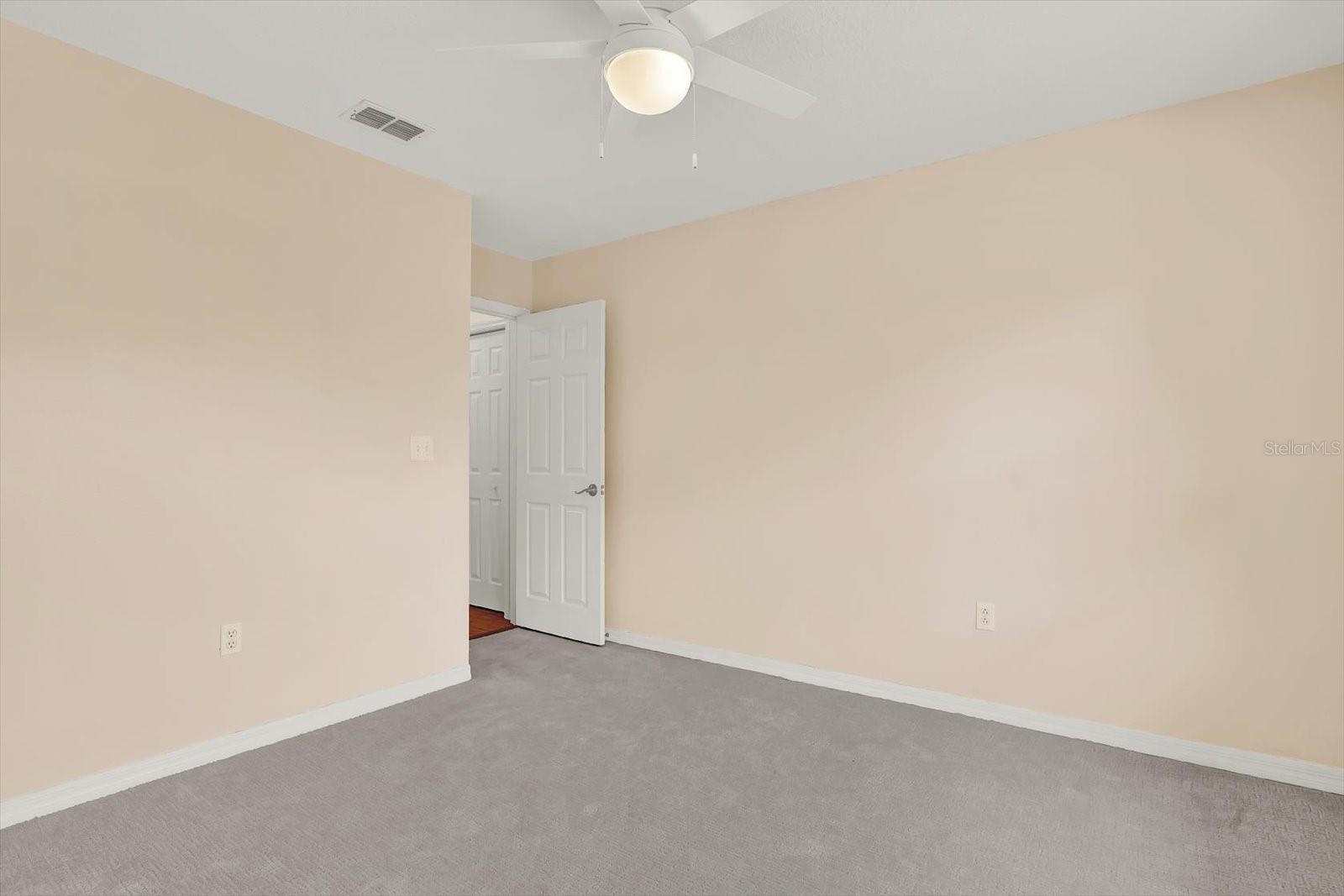 TAMPA BAY GOLF TENNIS CLUB PH 02 - Residential