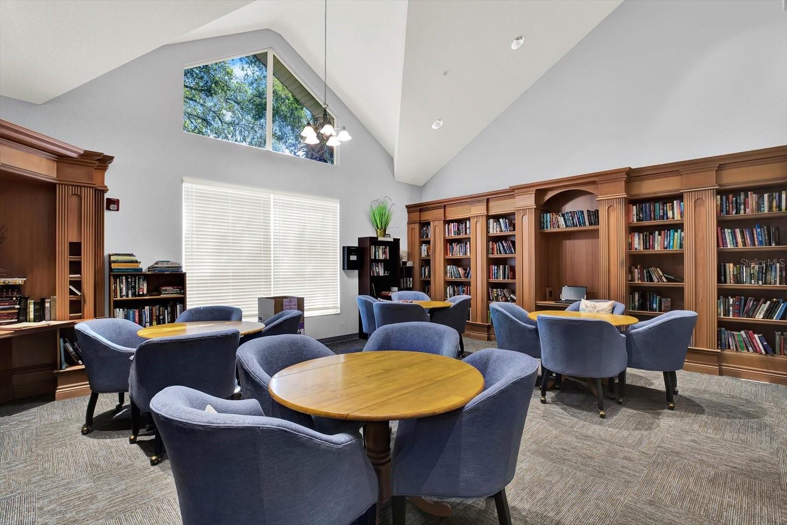 TAMPA BAY GOLF TENNIS CLUB PH 02 - Residential