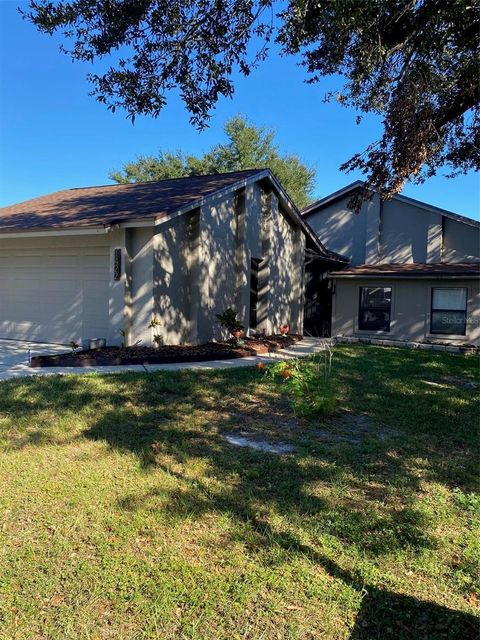 A home in WINTER SPRINGS