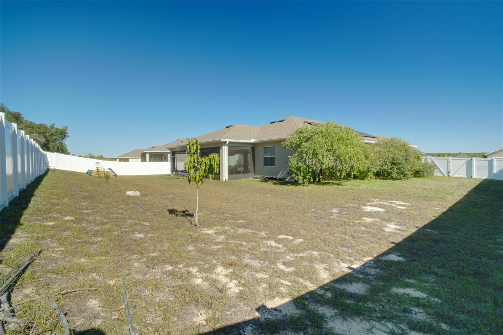 HILLSIDE ESTATES AT STONEYBROOK HILLS - Residential