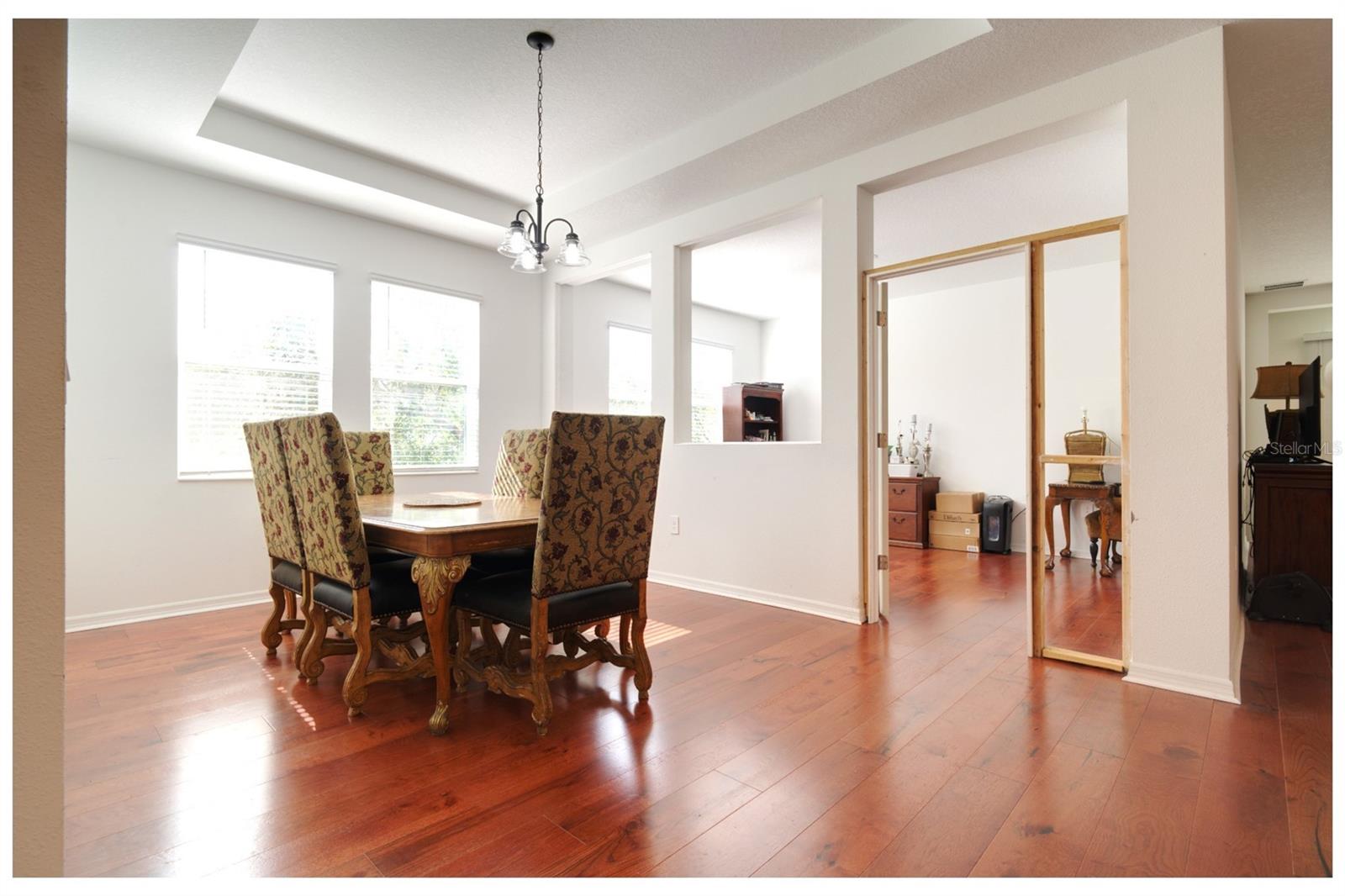 HILLSIDE ESTATES AT STONEYBROOK HILLS - Residential