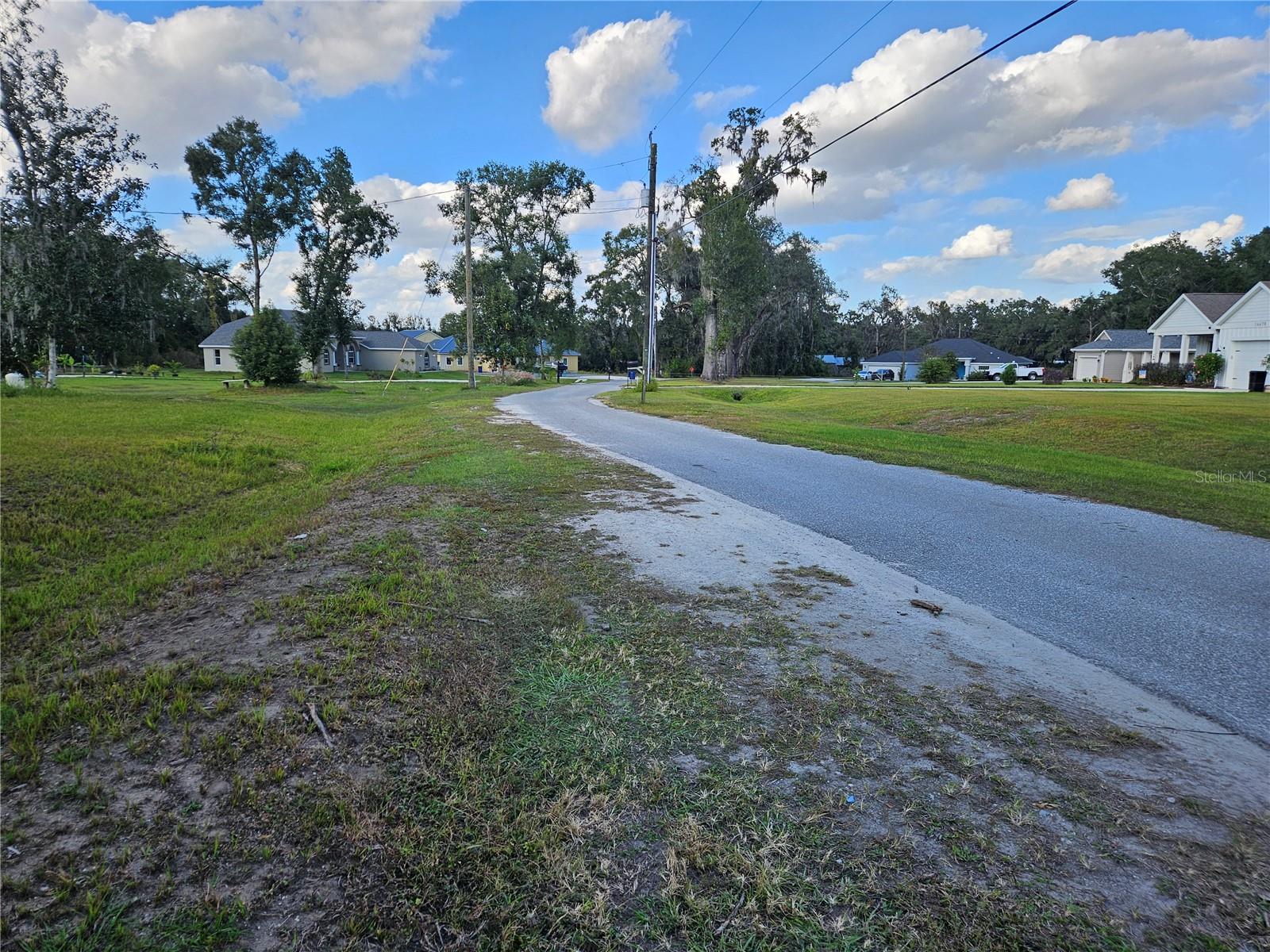 FRAZEE HILL ESTATES - Land