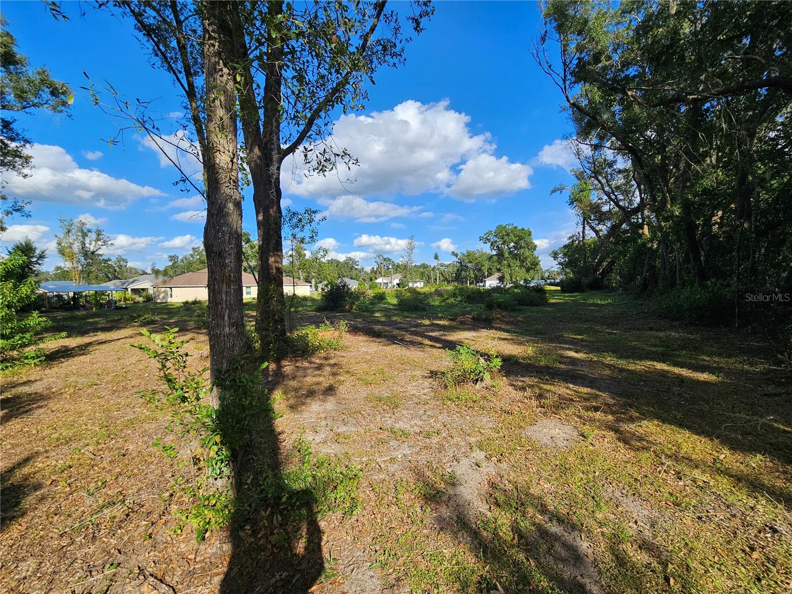 FRAZEE HILL ESTATES - Land