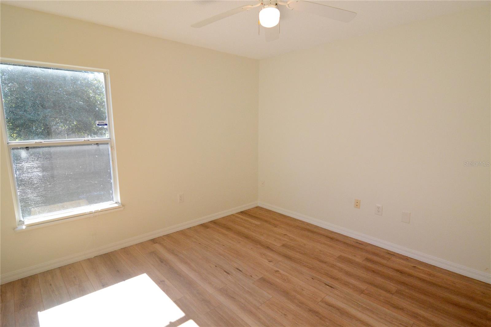 DELTONA LAKES UNIT 08 - Residential