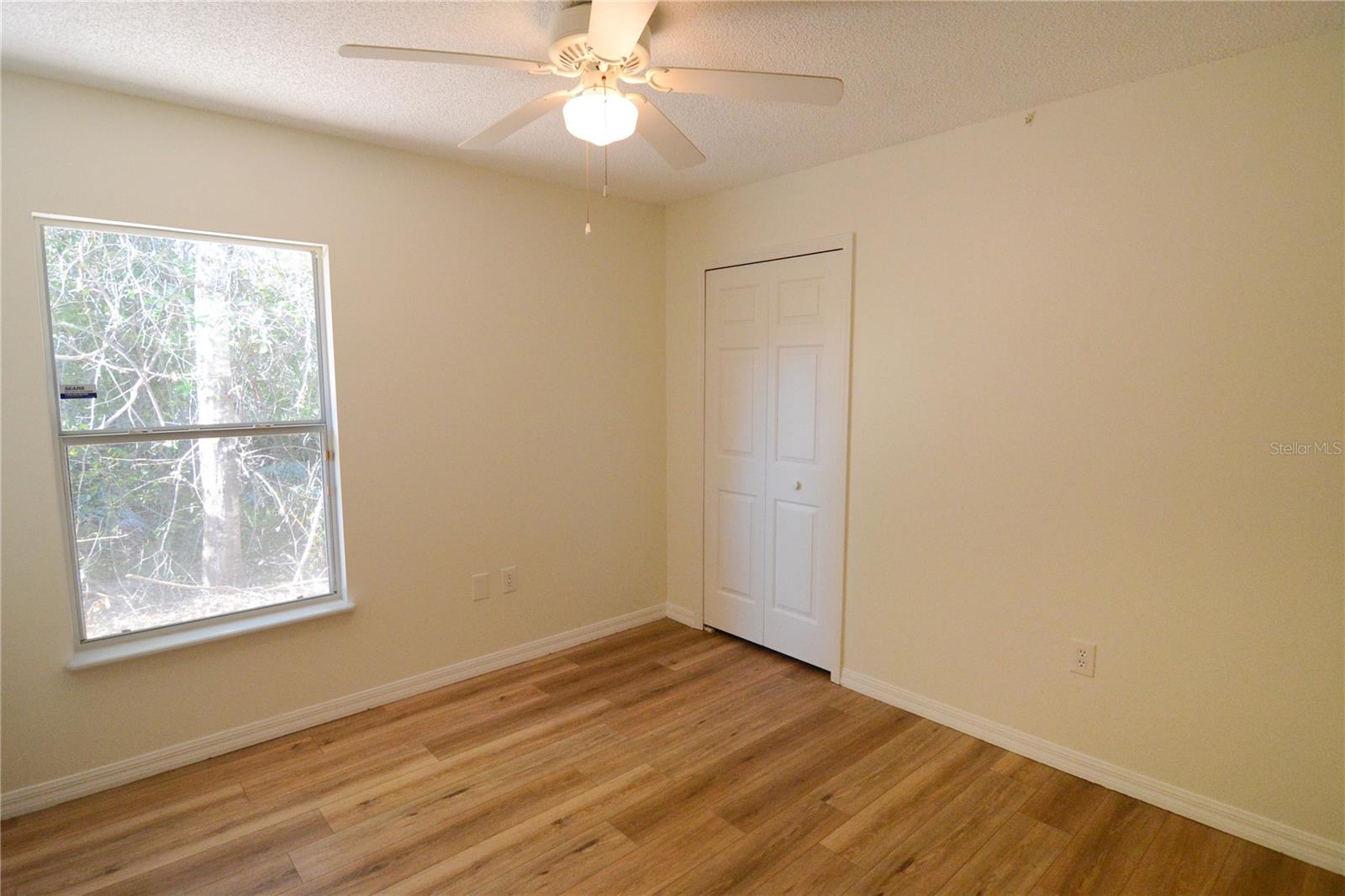 DELTONA LAKES UNIT 08 - Residential