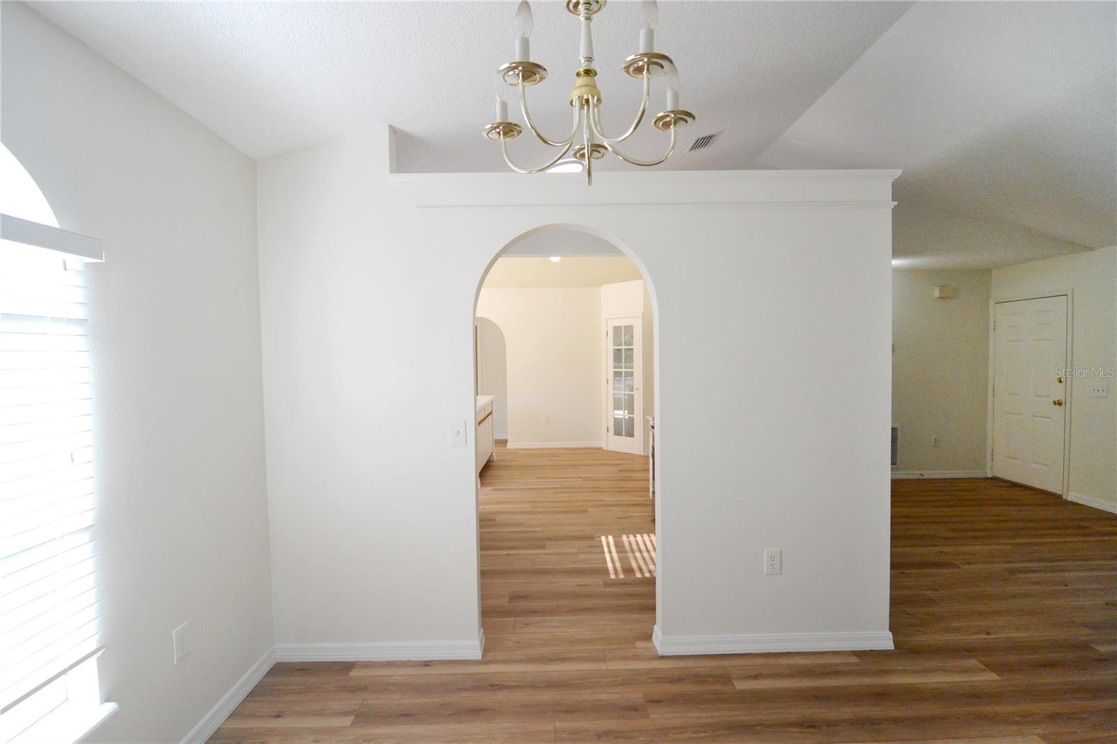 DELTONA LAKES UNIT 08 - Residential