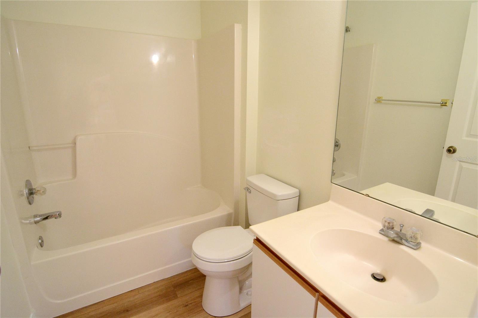 DELTONA LAKES UNIT 08 - Residential