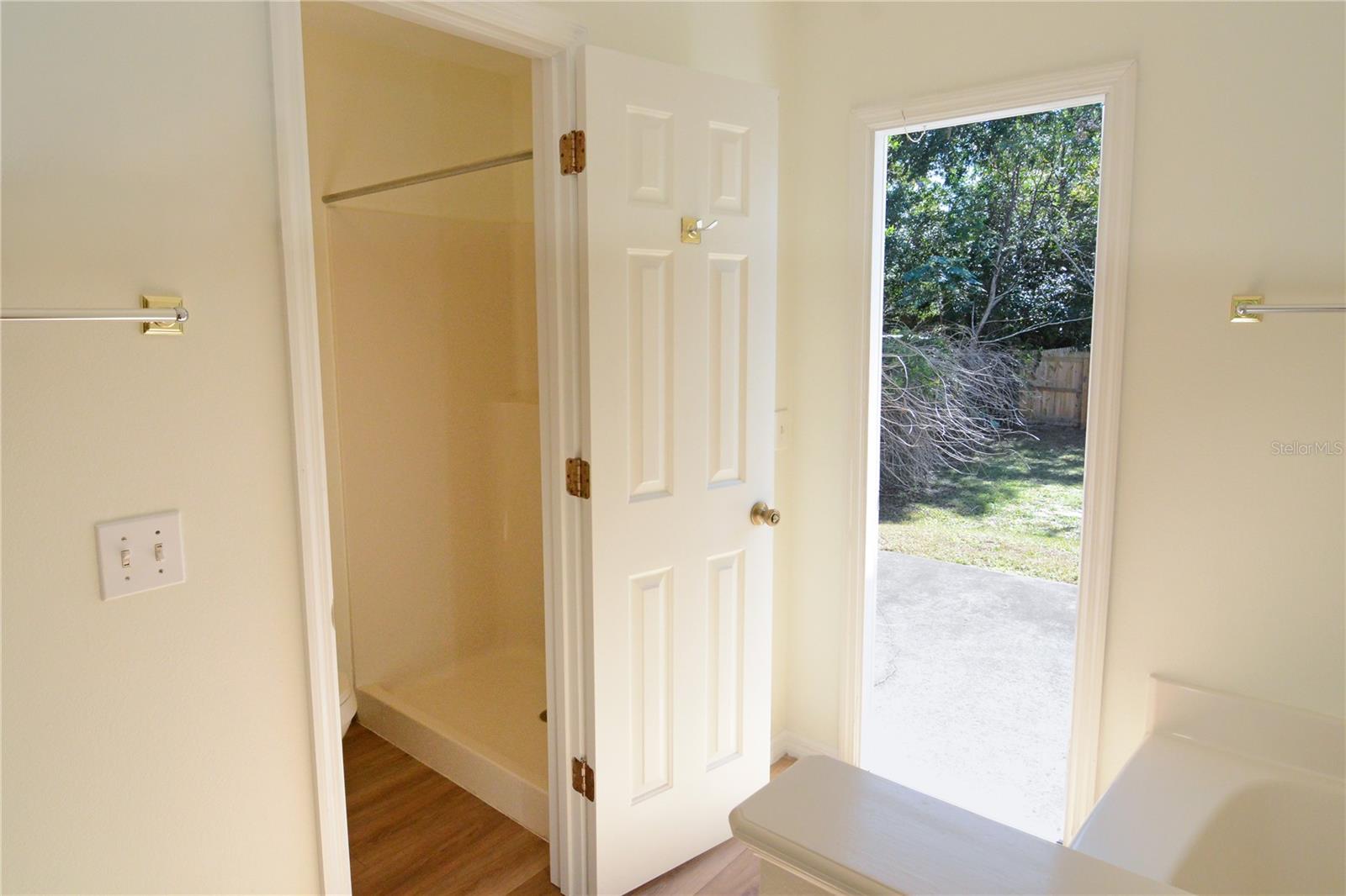 DELTONA LAKES UNIT 08 - Residential