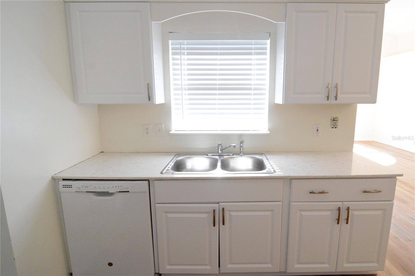 DELTONA LAKES UNIT 08 - Residential