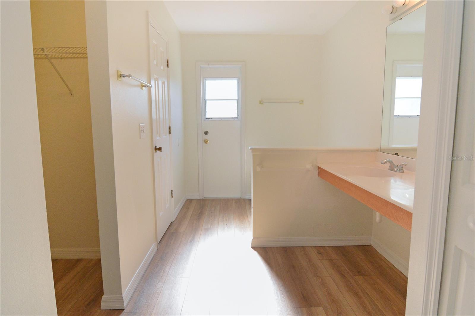 DELTONA LAKES UNIT 08 - Residential