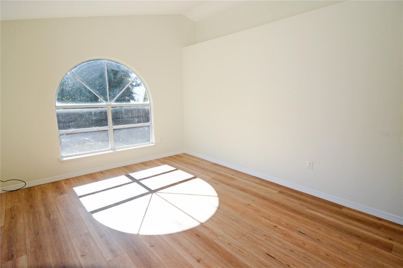 DELTONA LAKES UNIT 08 - Residential