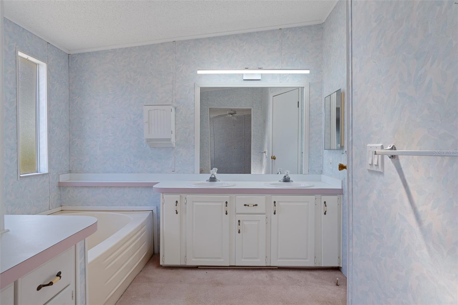 BROOKRIDGE COMM - Residential