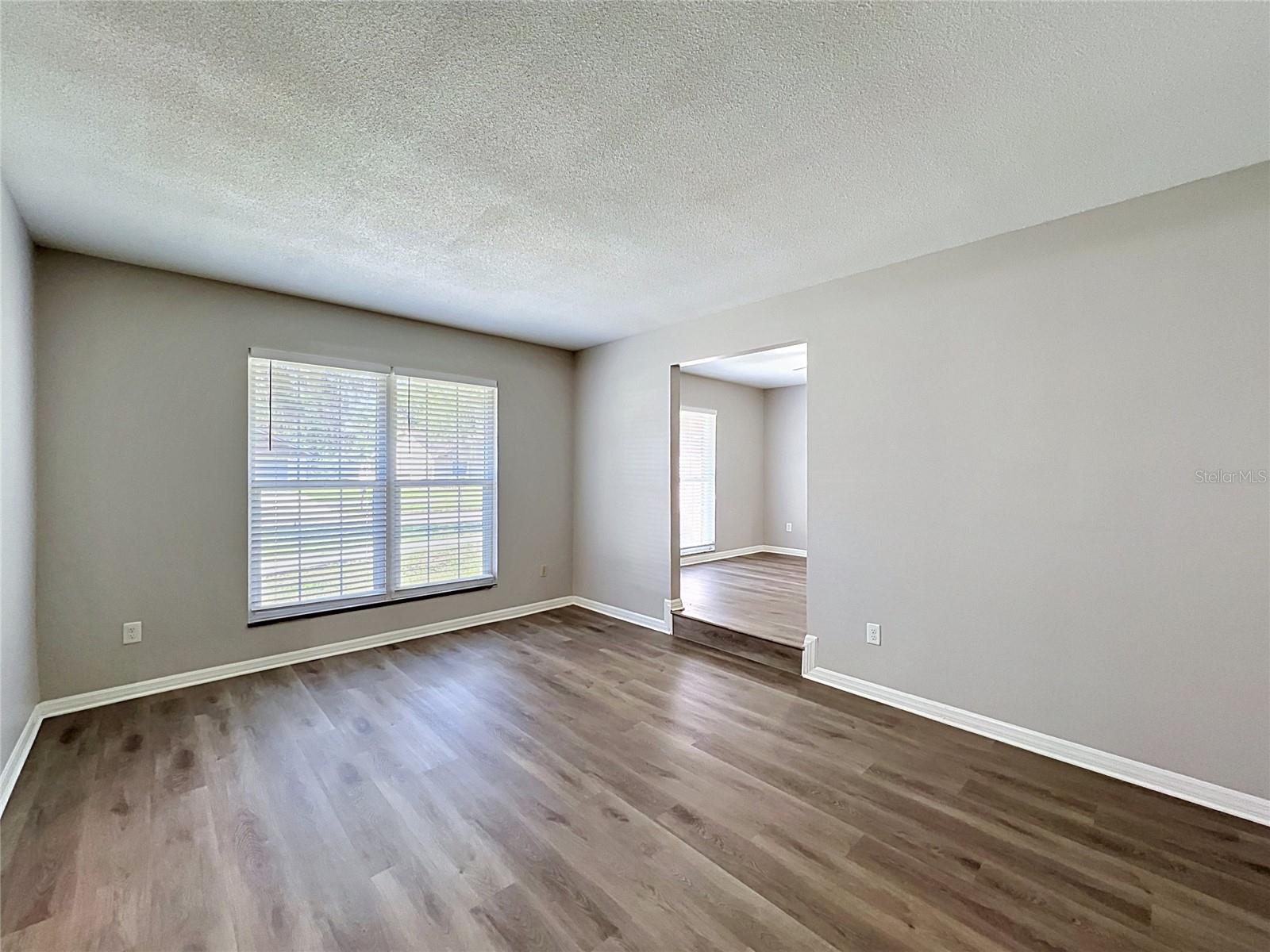 WELLINGTON - Residential