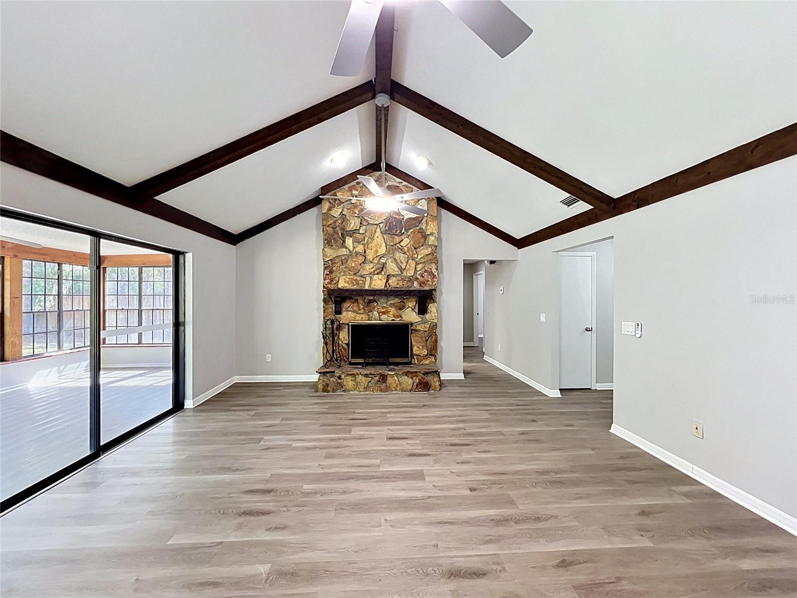 WELLINGTON - Residential