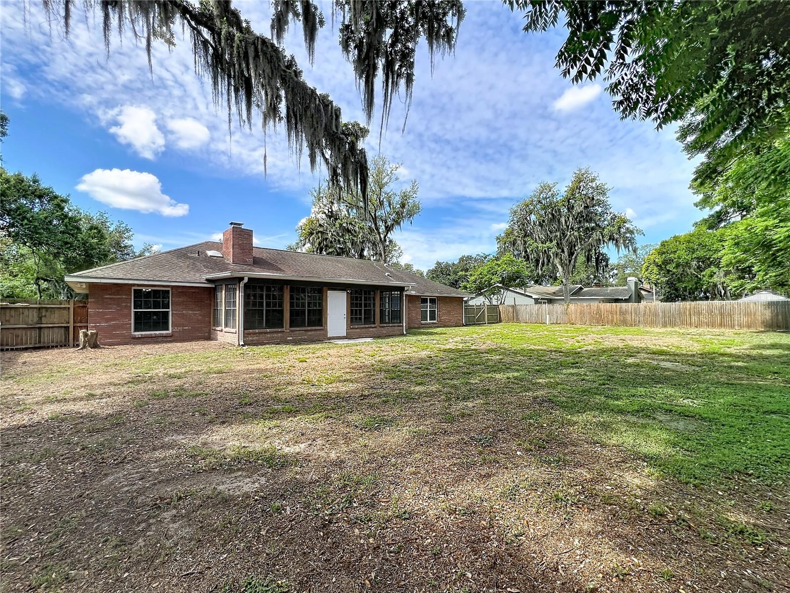 WELLINGTON - Residential