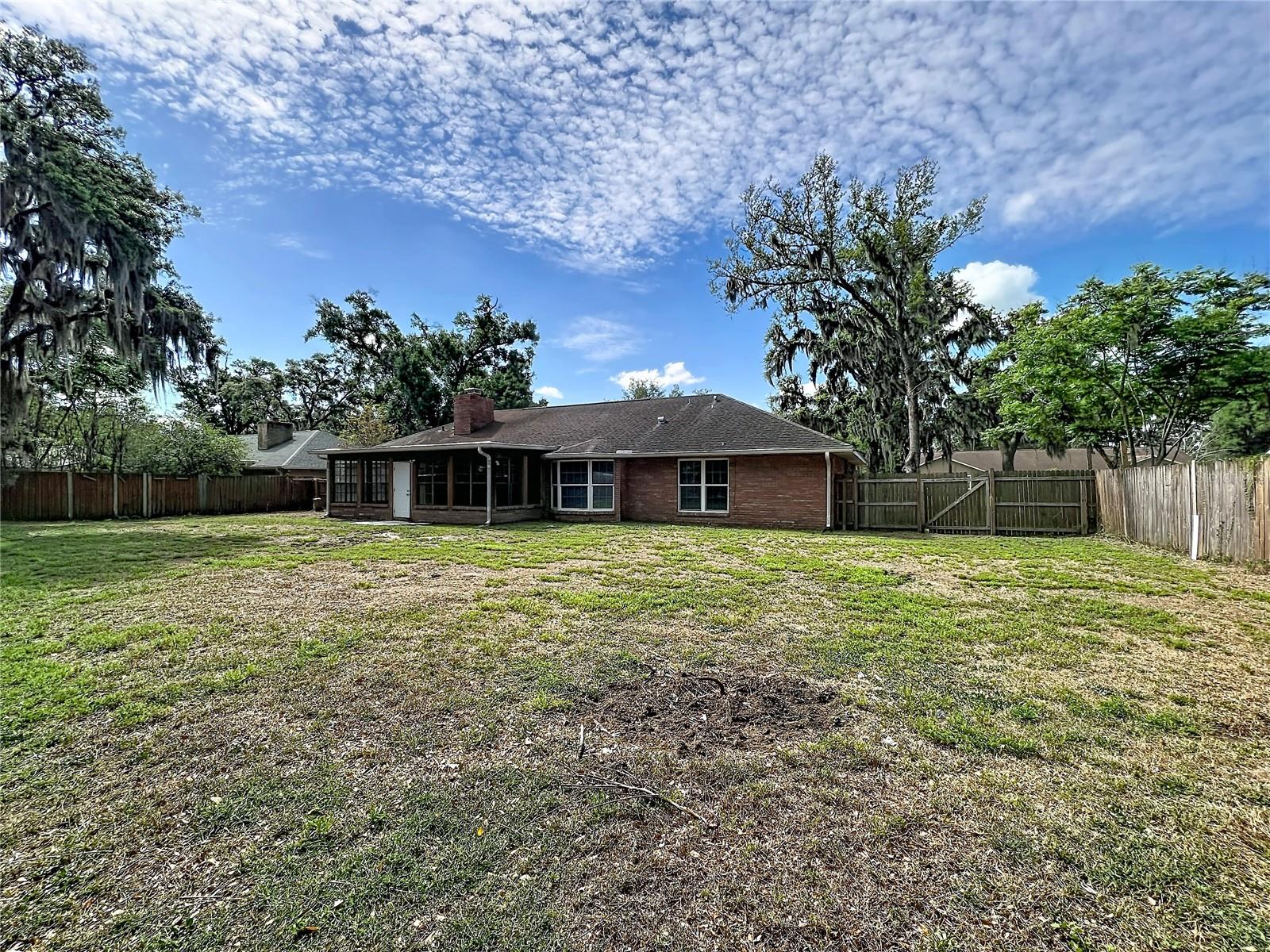 WELLINGTON - Residential