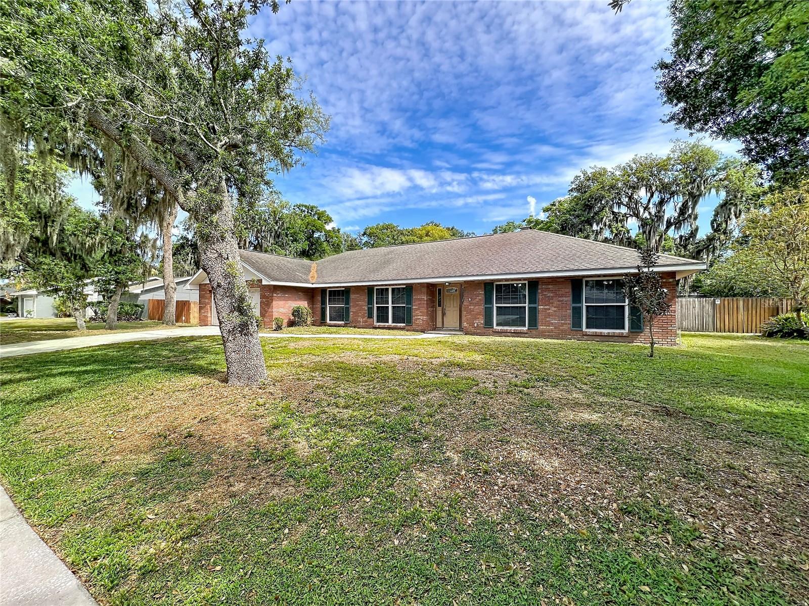 WELLINGTON - Residential