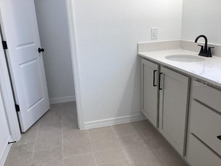 ELLINGTON PLACE - Residential