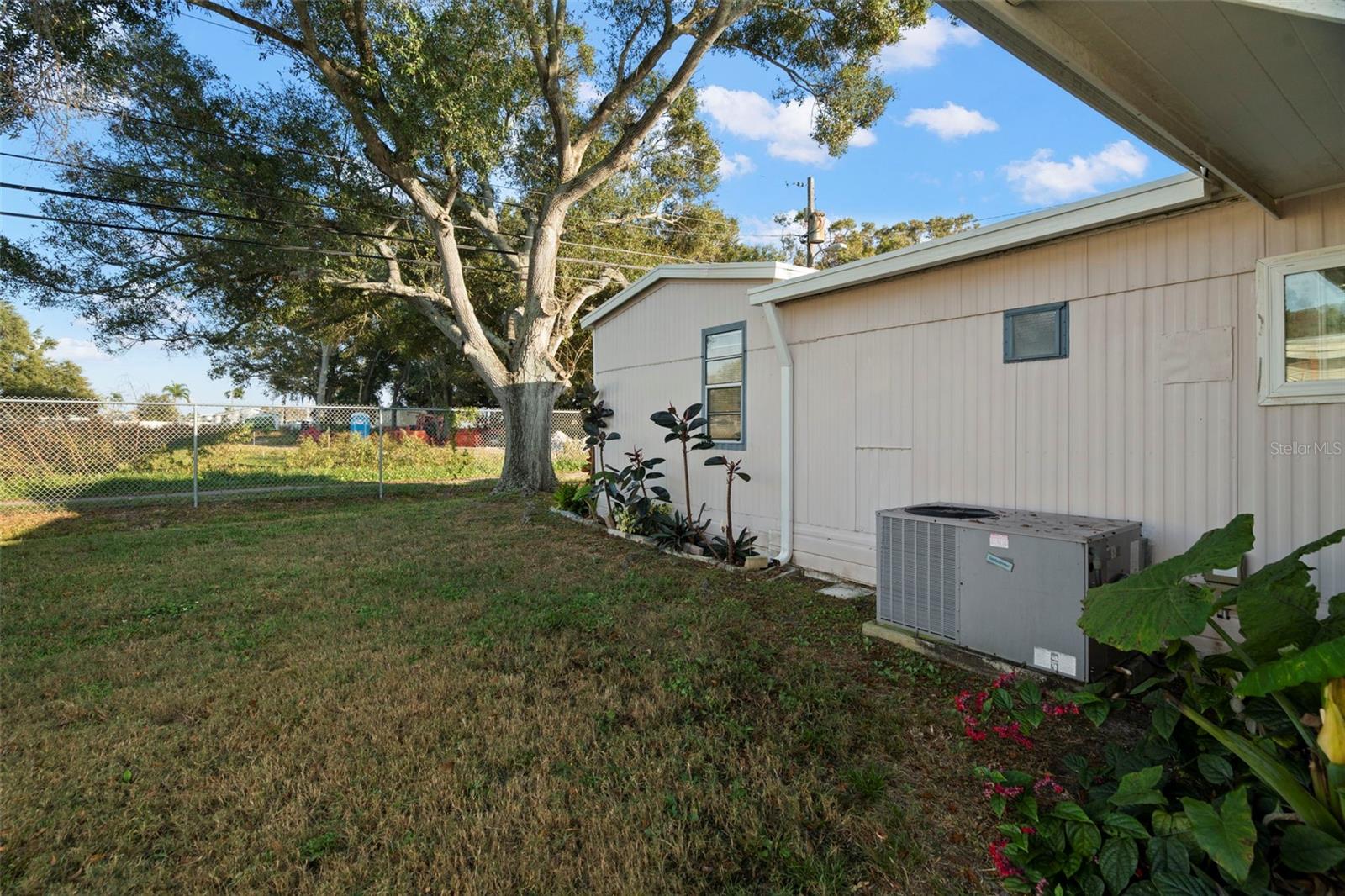 LAKE PLACID M/H PARK UNREC - Residential