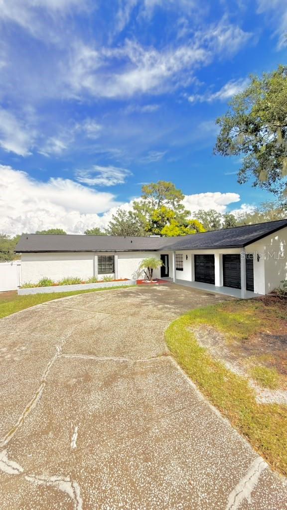 524 WYNNWOOD DRIVE