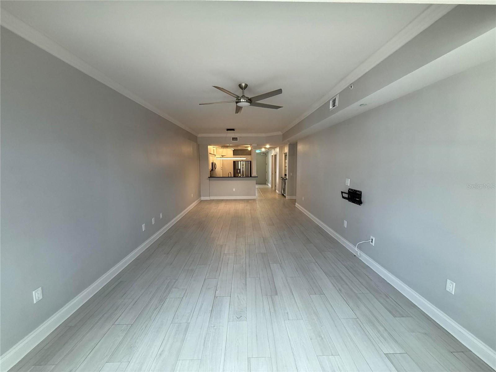 THE LOFTS ON MAIN - Residential
