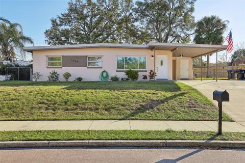 A home in APOPKA