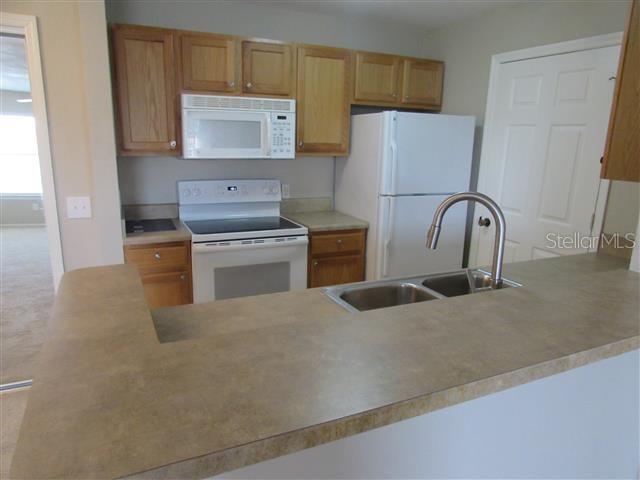 BAY POINTE AT CORTEZ PH 2-6 - Residential