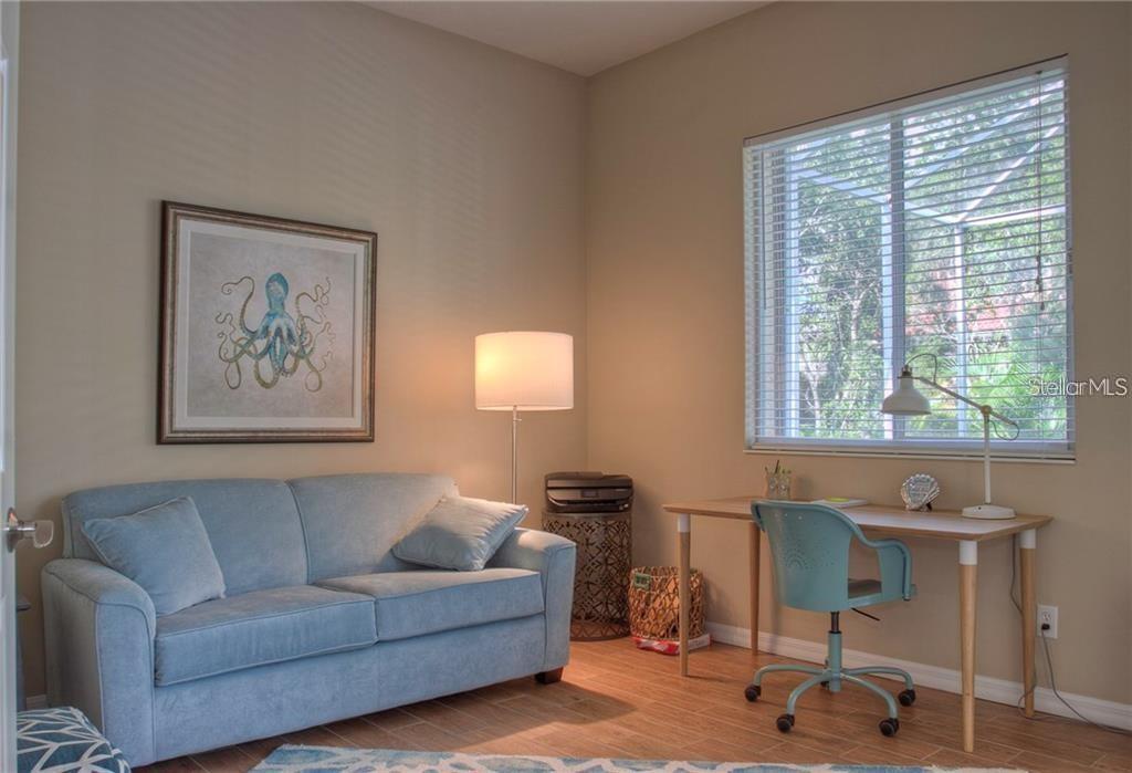 HAMPTONS - Residential Lease