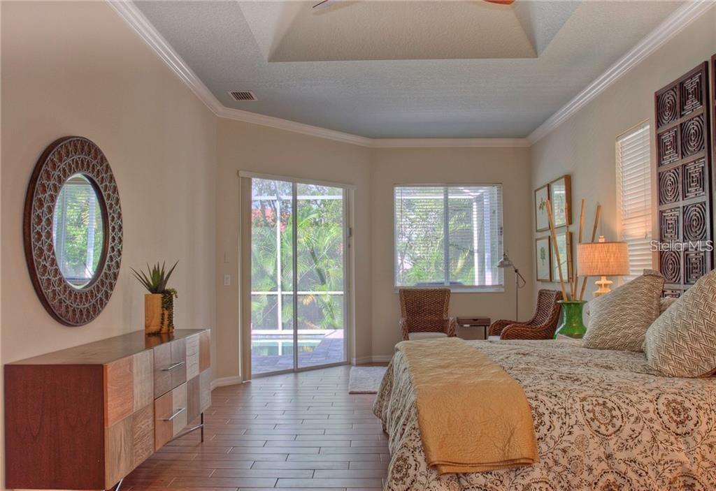 HAMPTONS - Residential Lease