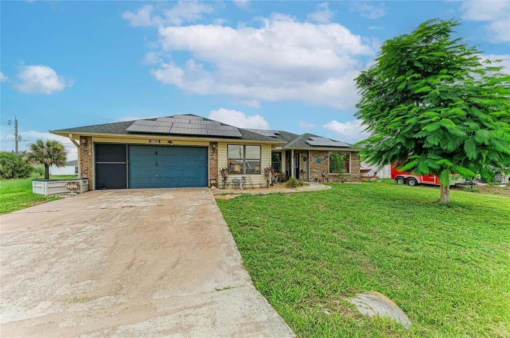 Photo of 2147 Floribanna Street, North Port, FL 34287 (MLS # A4699347)
