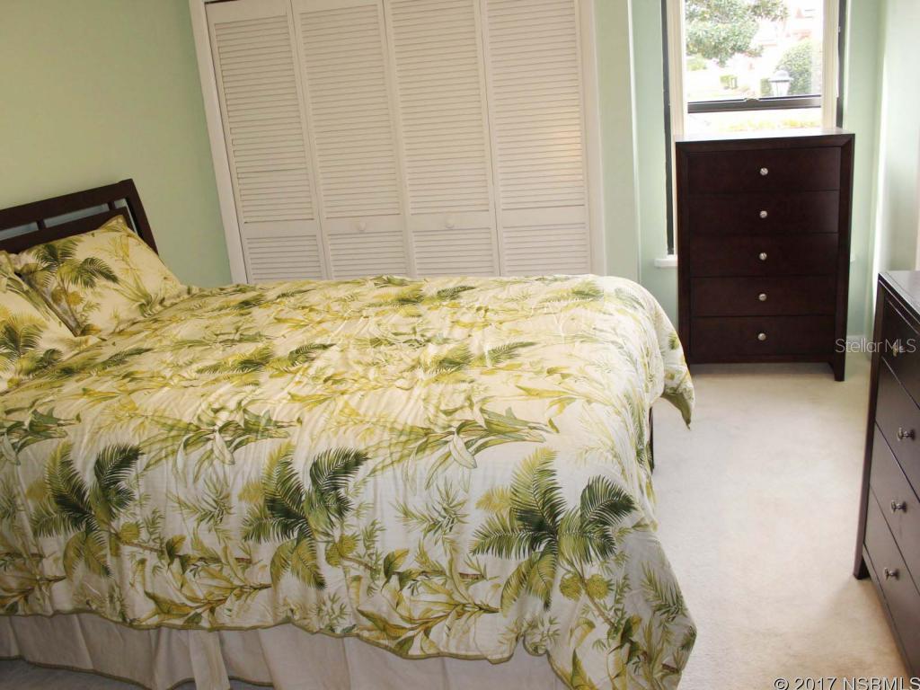 Woodside At Spruce Creek Condo Ph 01 - Residential Lease