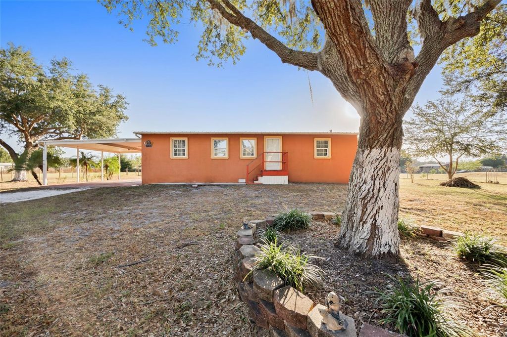 Photo of 3626 Roderick Lane, Plant City, FL 33567 (MLS # TB8445506)