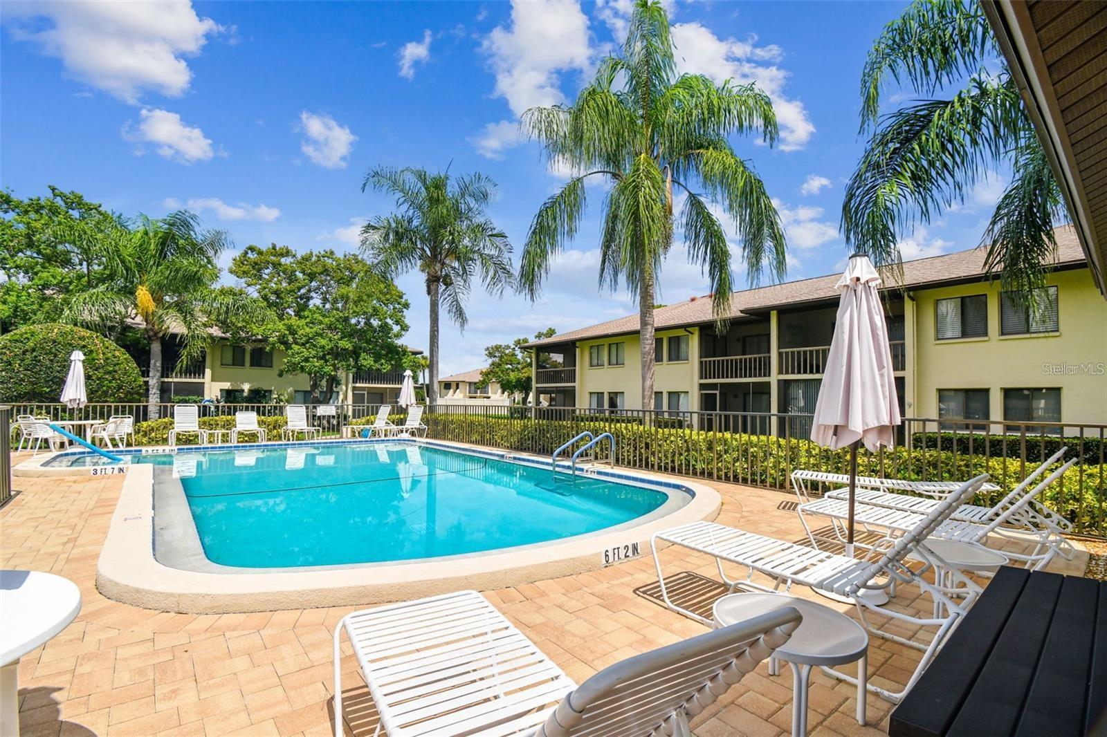 LONGWATER CHASE - Residential