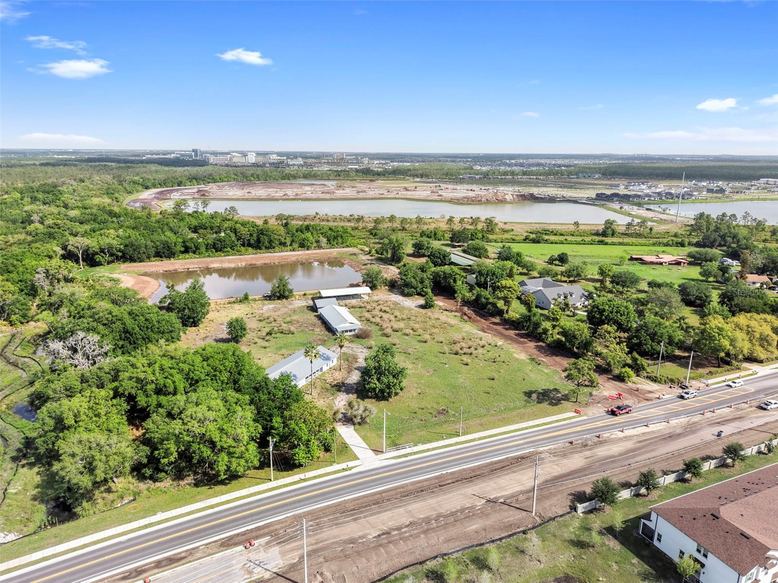 4385 BOGGY CREEK ROAD